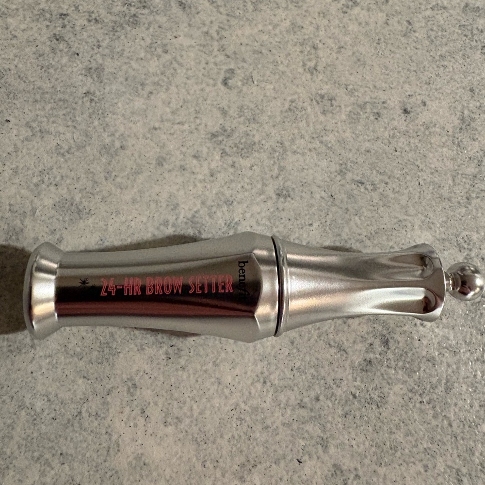 Benefit 24-hour Brow Setter